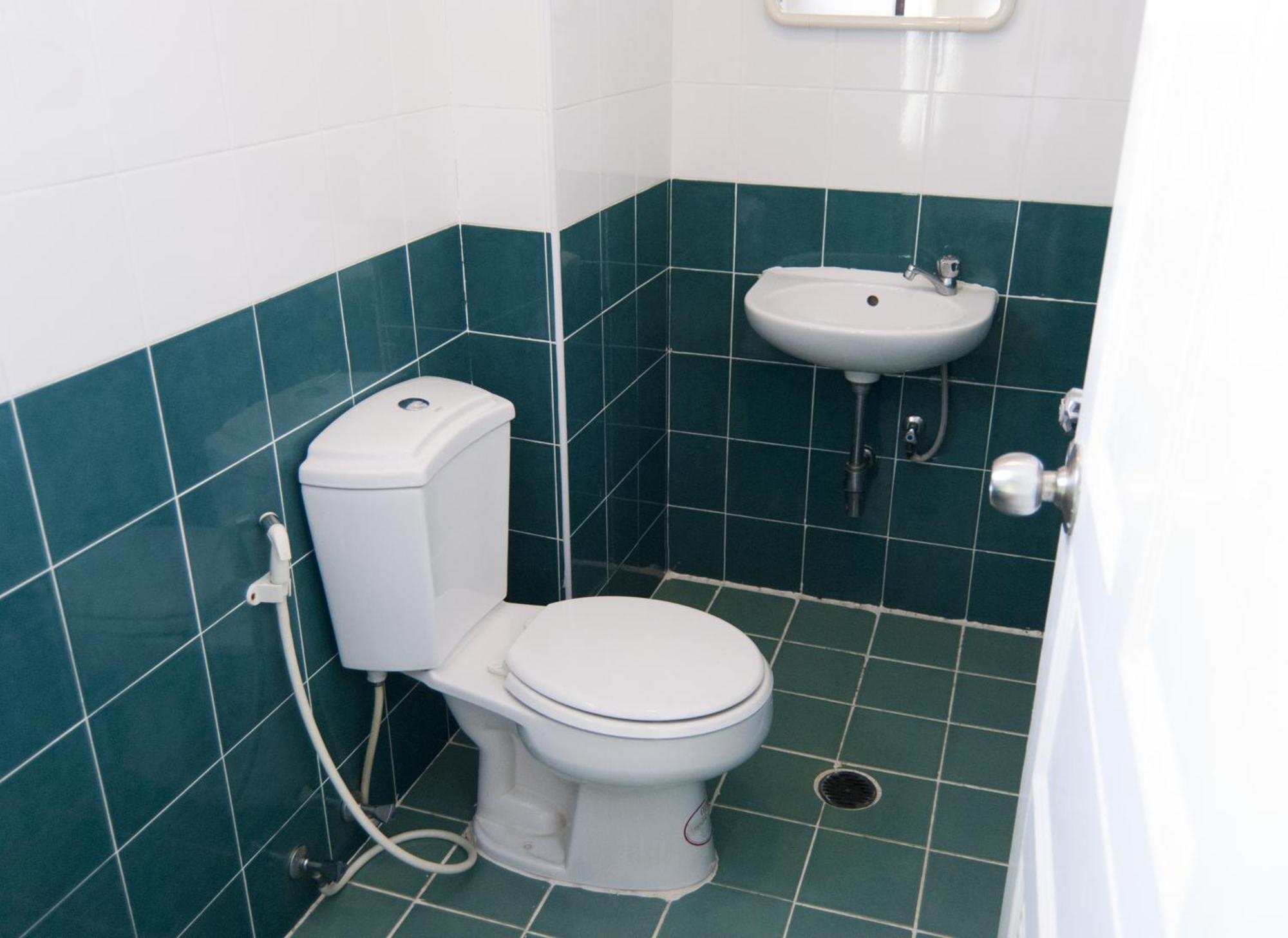מלון בנגקוק Erawan House מראה חיצוני תמונה